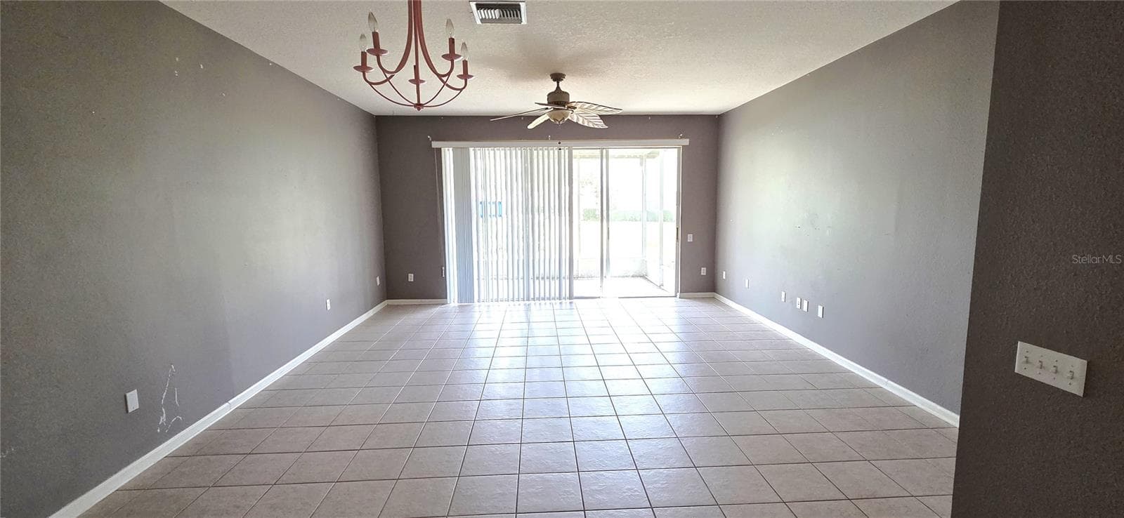 2729 CONCH HOLLOW DRIVE — photo 11 of 34