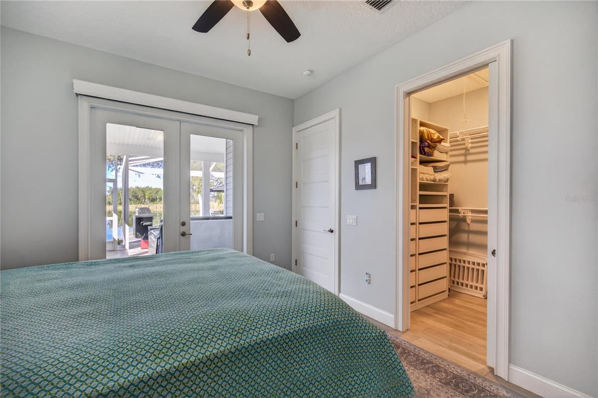 260 CENTRAL AVENUE — photo 16 of 42