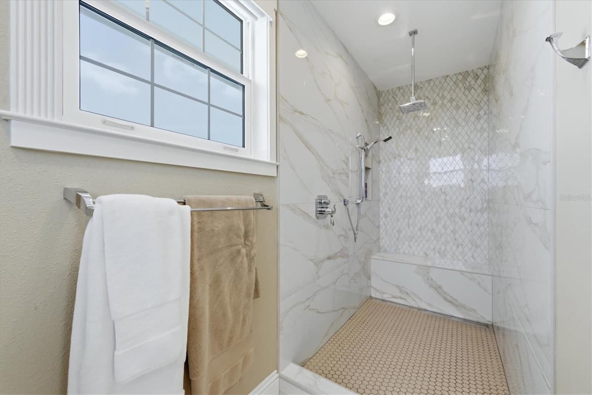 6950 PALM ISLAND DRIVE — photo 36 of 76