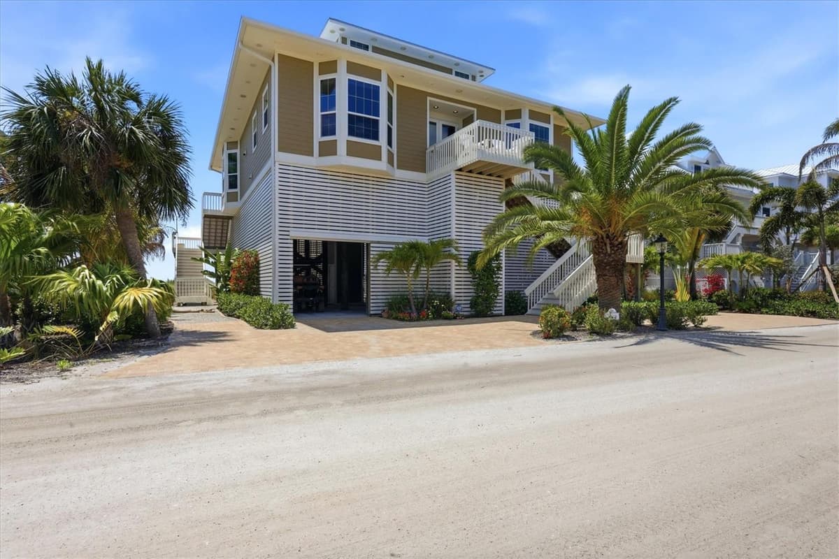 6950 PALM ISLAND DRIVE — photo 5 of 76