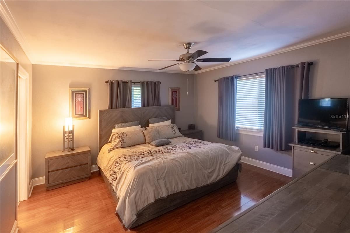 33 SOUTHWIND DRIVE — photo 19 of 50