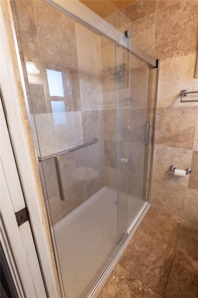 33 SOUTHWIND DRIVE — photo 24 of 50