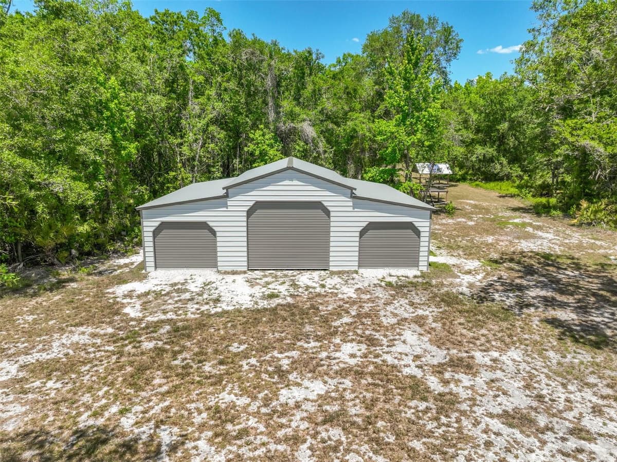 1370 BUCKLES ROAD — photo 39 of 59