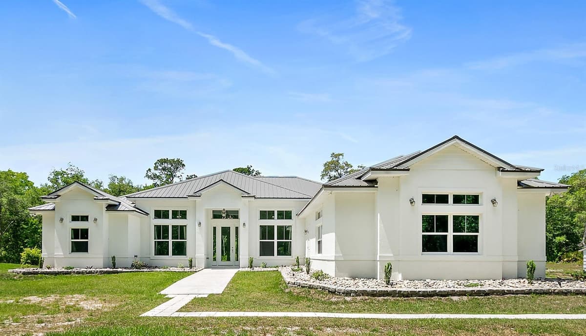 1370 BUCKLES ROAD — photo 1 of 59