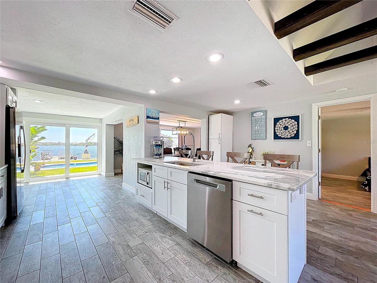 4930 BAY PARK DRIVE — photo 17 of 89