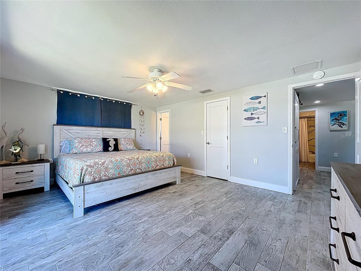 4930 BAY PARK DRIVE — photo 30 of 89