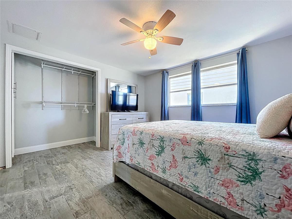 4930 BAY PARK DRIVE — photo 38 of 89