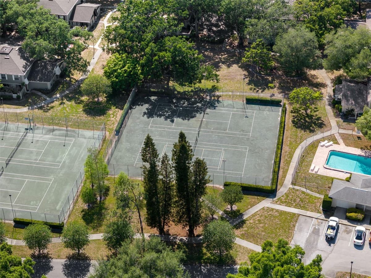 6322 TREETOP CIRCLE — photo 41 of 46