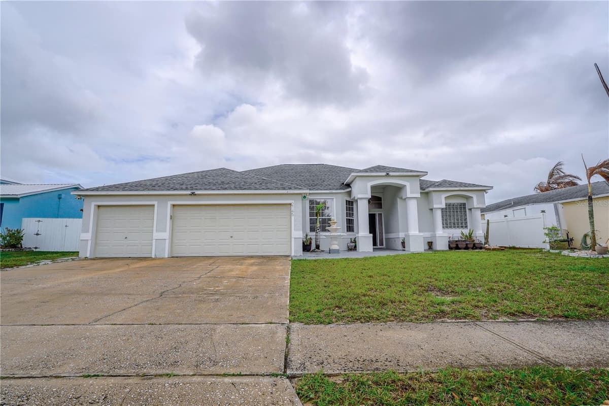 2145 PORPOISE STREET — photo 1 of 22