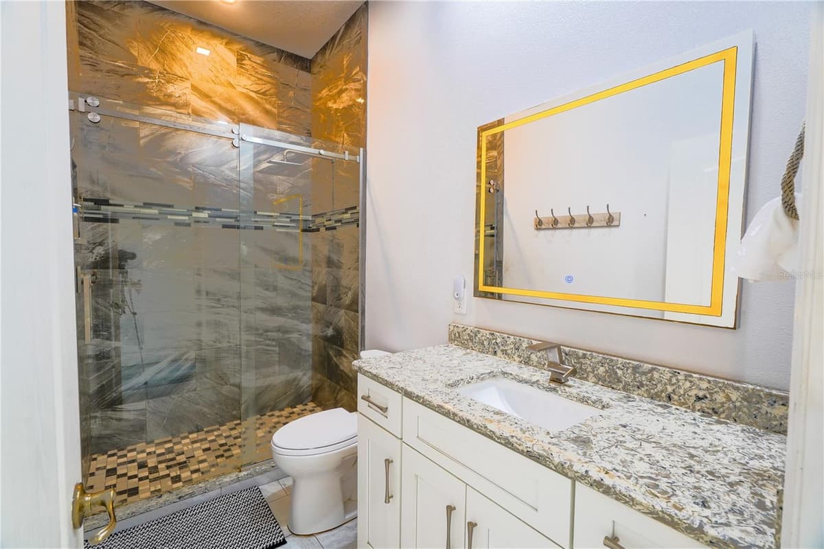 2145 PORPOISE STREET — photo 13 of 22