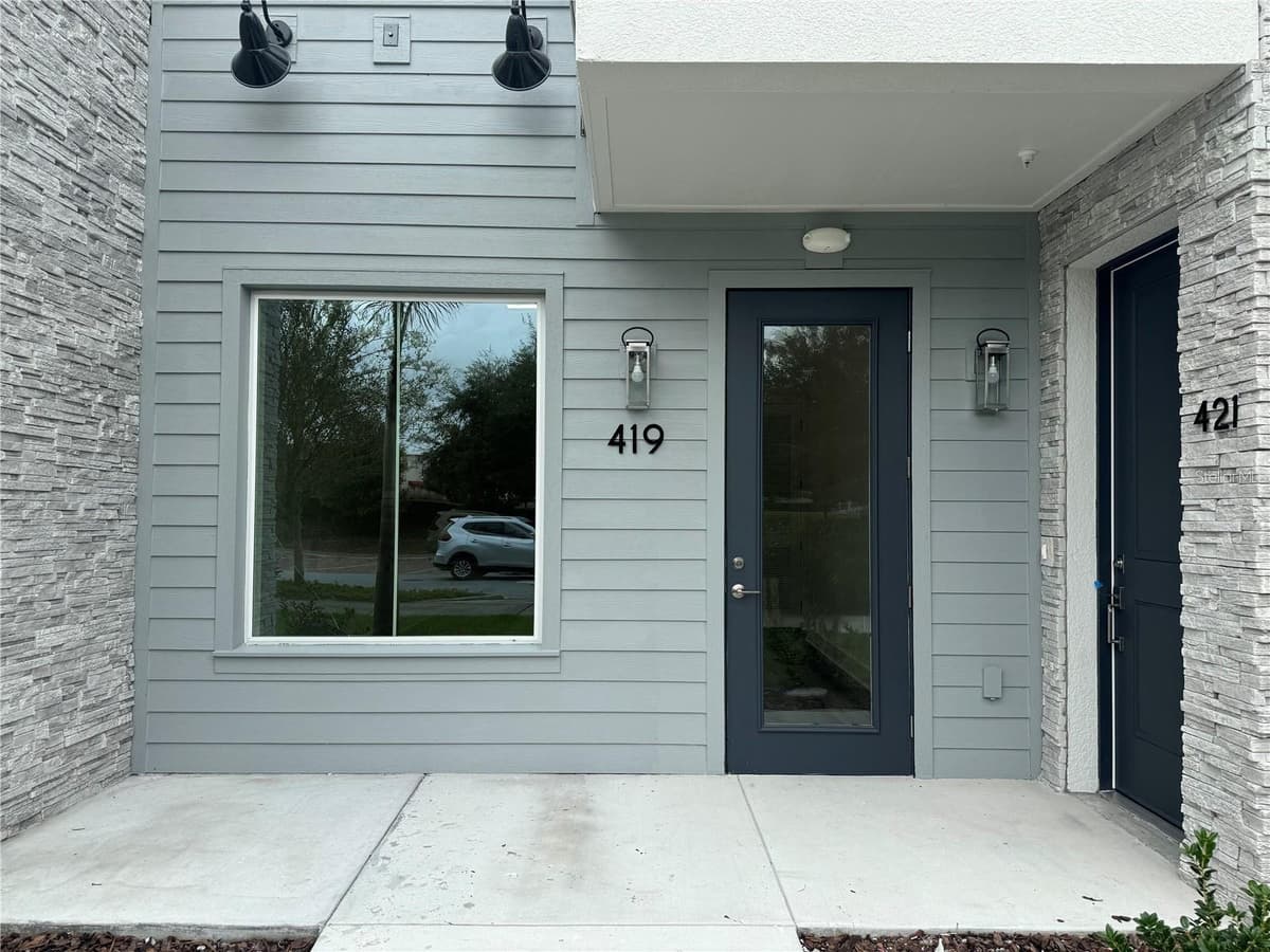 419 MIKE ROBERTO WAY — photo 2 of 13