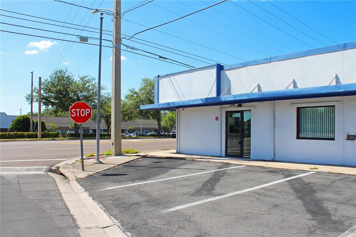2518 FLORIDA AVENUE — photo 1 of 38