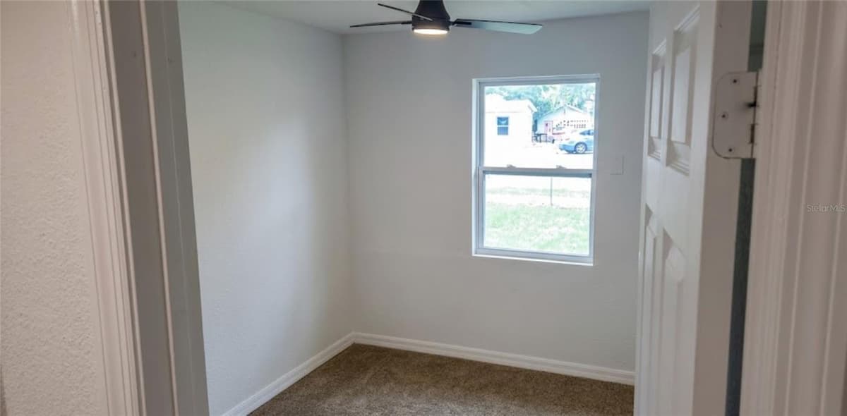 1412 LAUREL STREET — photo 5 of 22