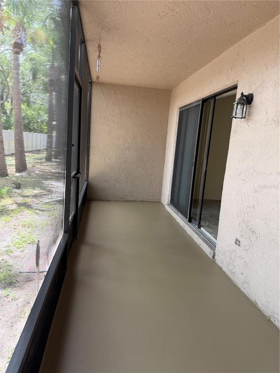 2919 REGENCY DRIVE — photo 14 of 20