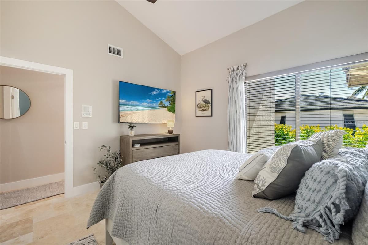 6777 DANAH COURT — photo 32 of 49