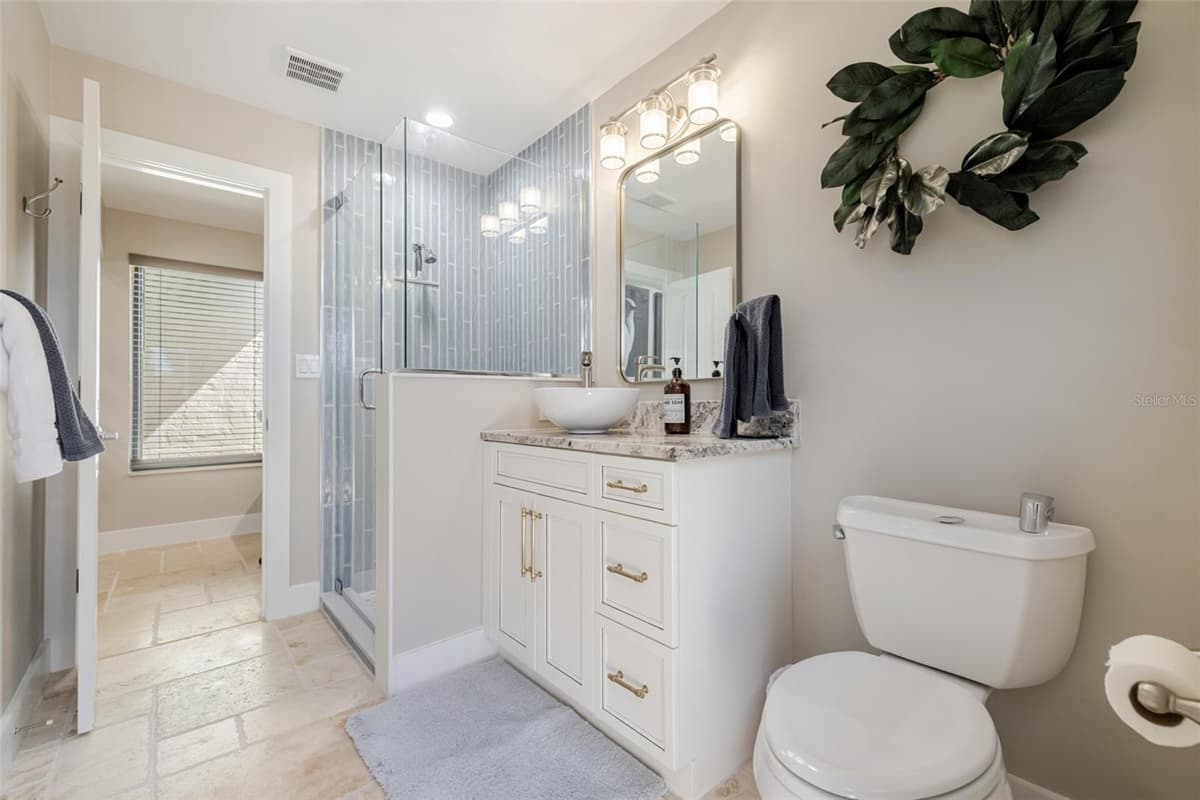 6777 DANAH COURT — photo 17 of 49