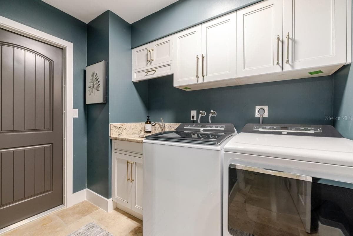 6777 DANAH COURT — photo 34 of 49