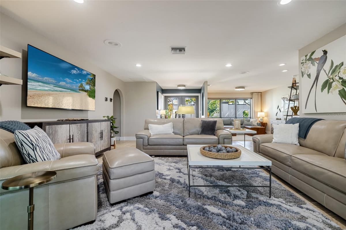 6777 DANAH COURT — photo 3 of 49