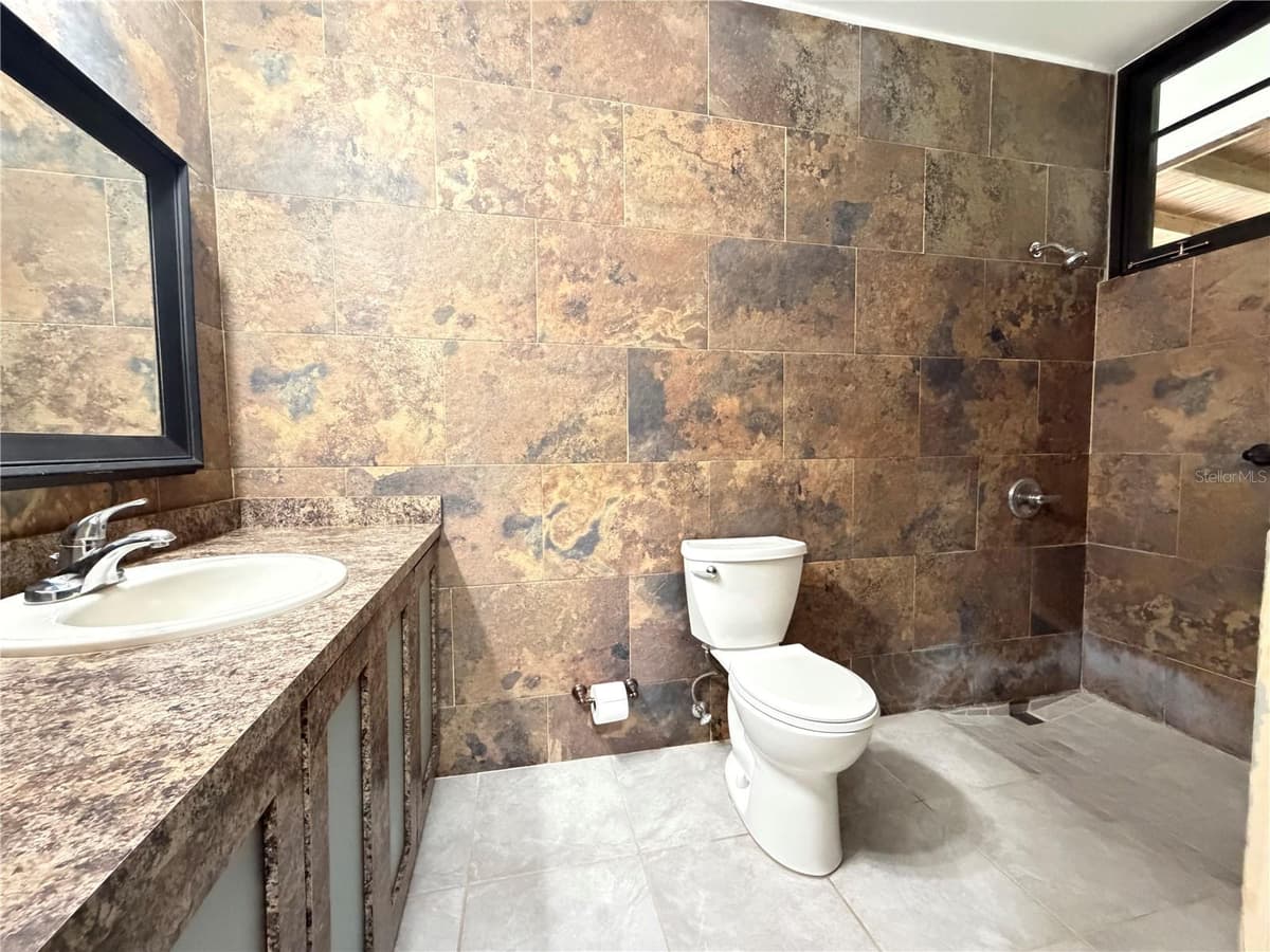 Lot 119 VILLA SONSIRE — photo 11 of 26