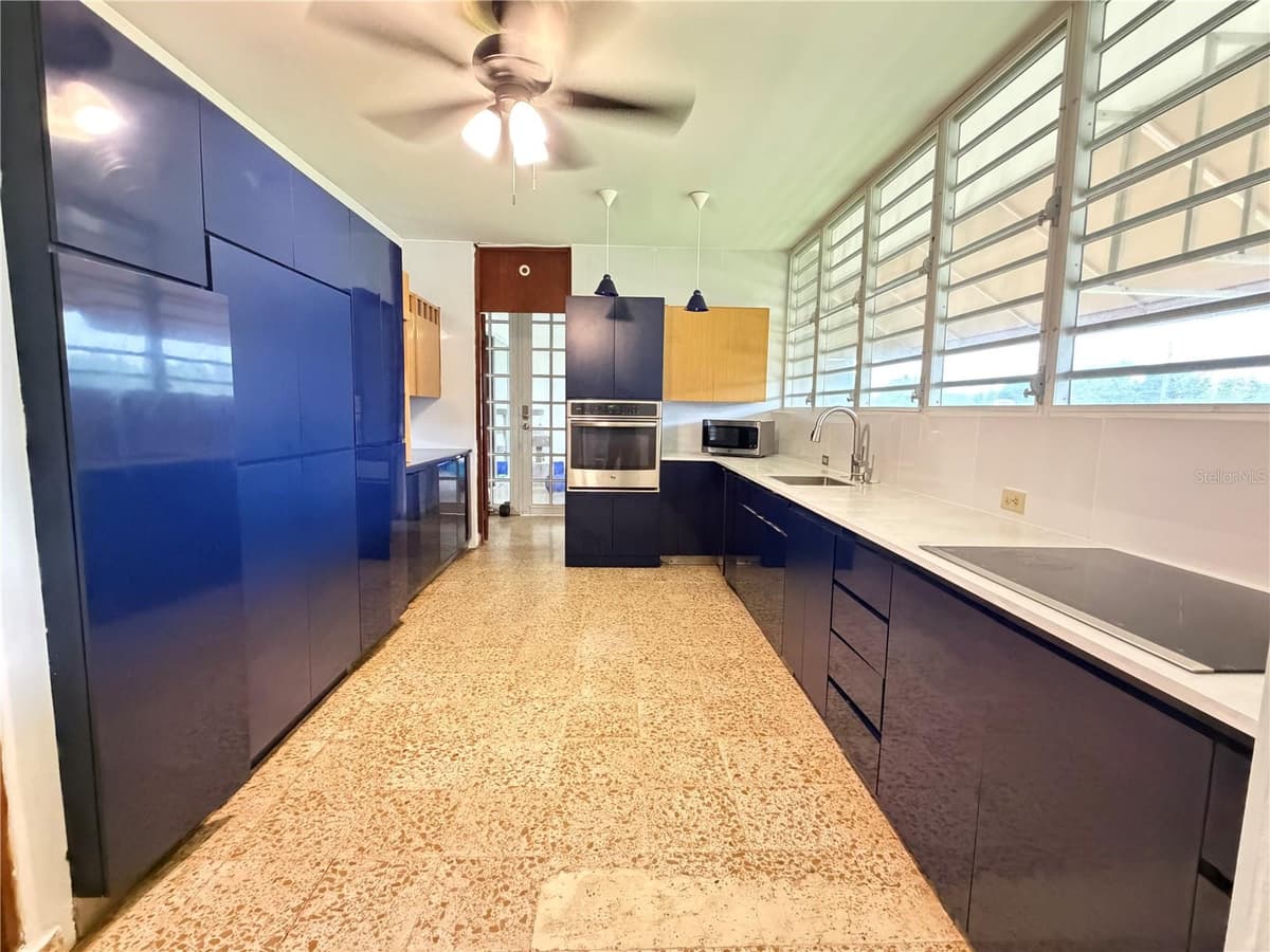 Lot 119 VILLA SONSIRE — photo 2 of 26