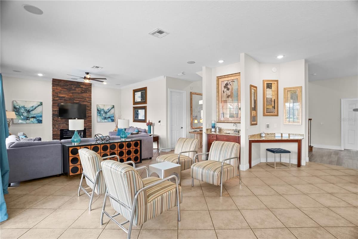 7388 GATHERING COURT — photo 16 of 56