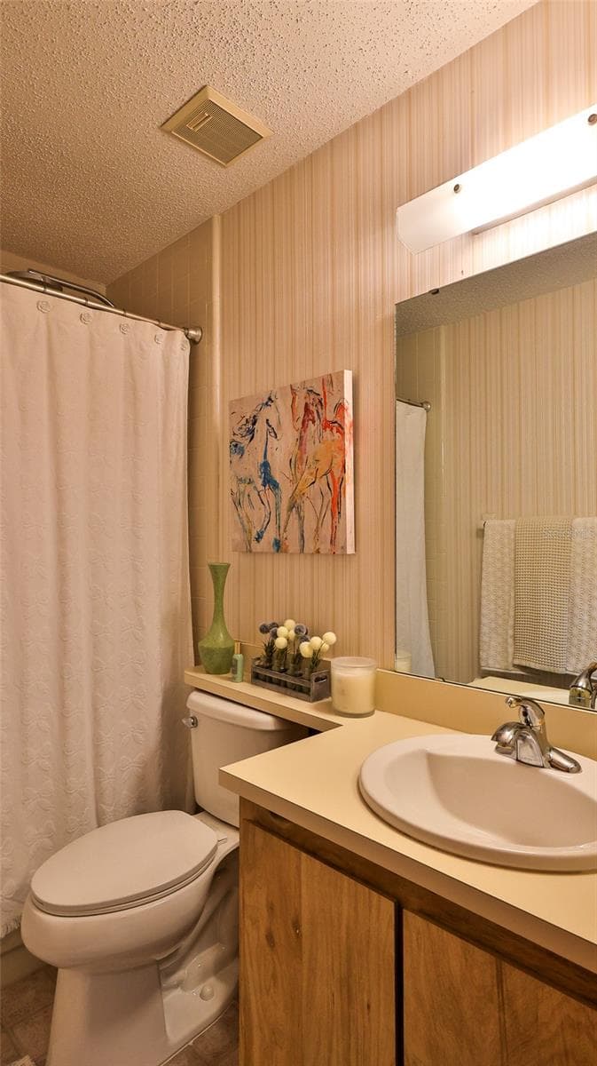6194 SEQUOIA DRIVE — photo 19 of 35