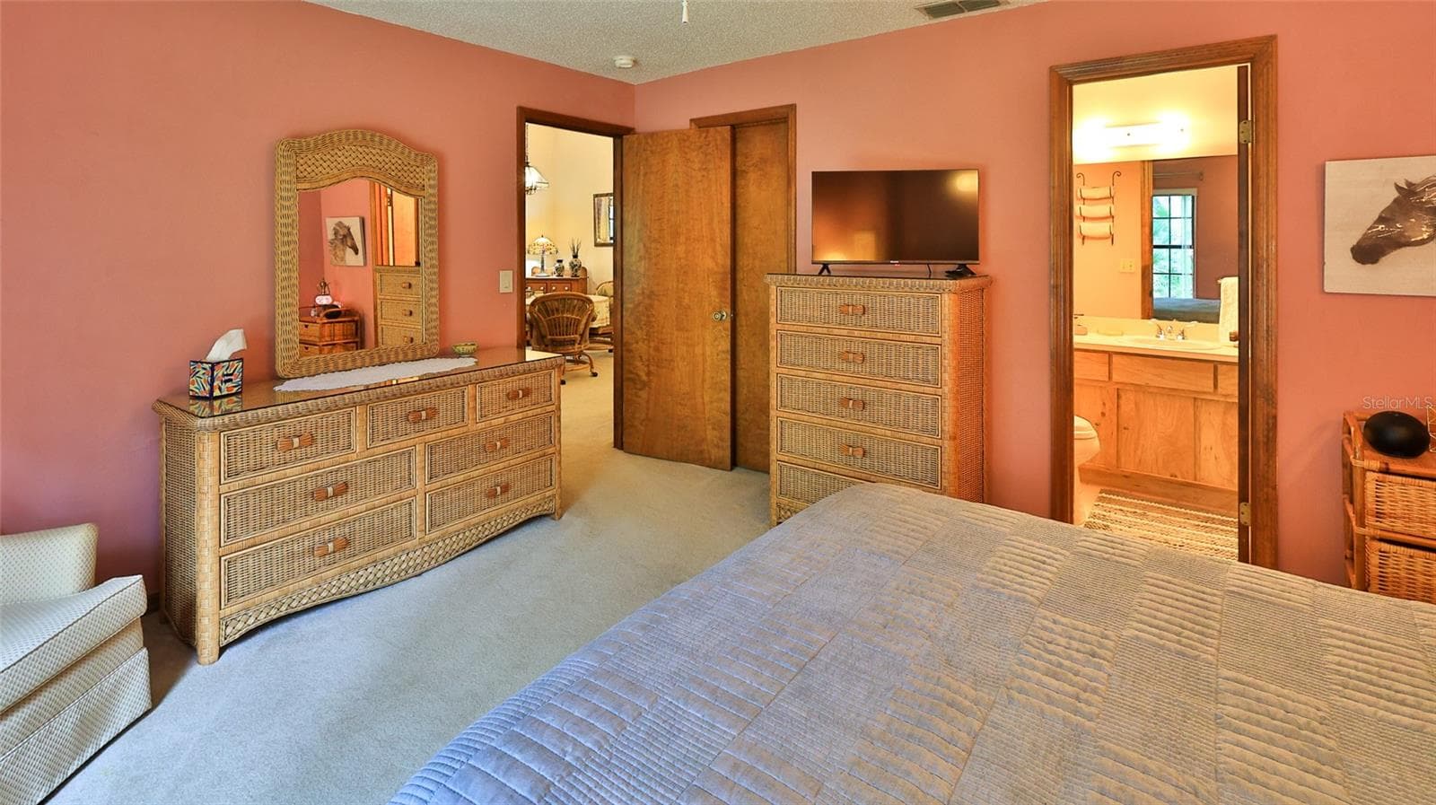 6194 SEQUOIA DRIVE — photo 15 of 35