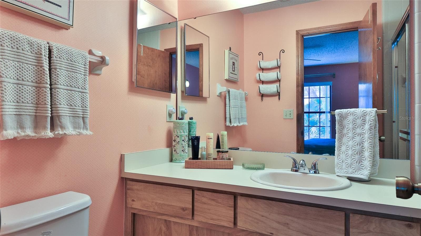 6194 SEQUOIA DRIVE — photo 16 of 35