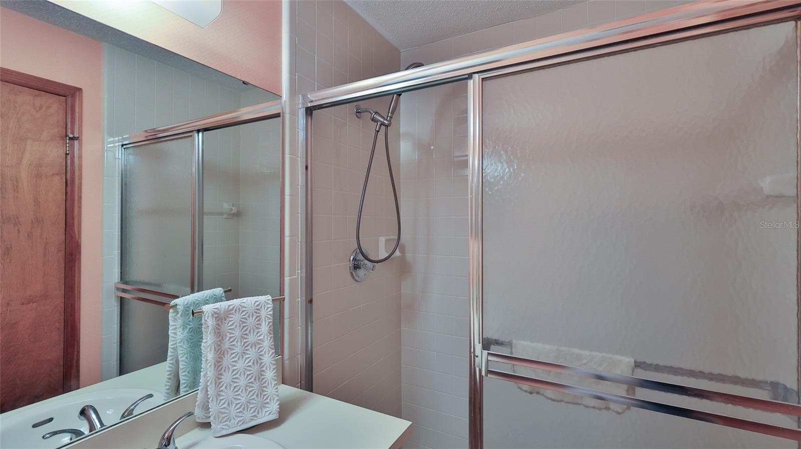 6194 SEQUOIA DRIVE — photo 17 of 35