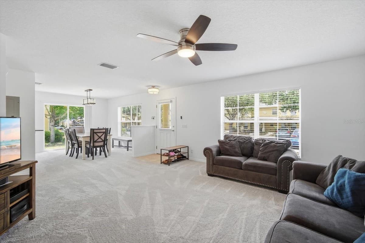 3435 CASTLE STONE COURT — photo 3 of 39