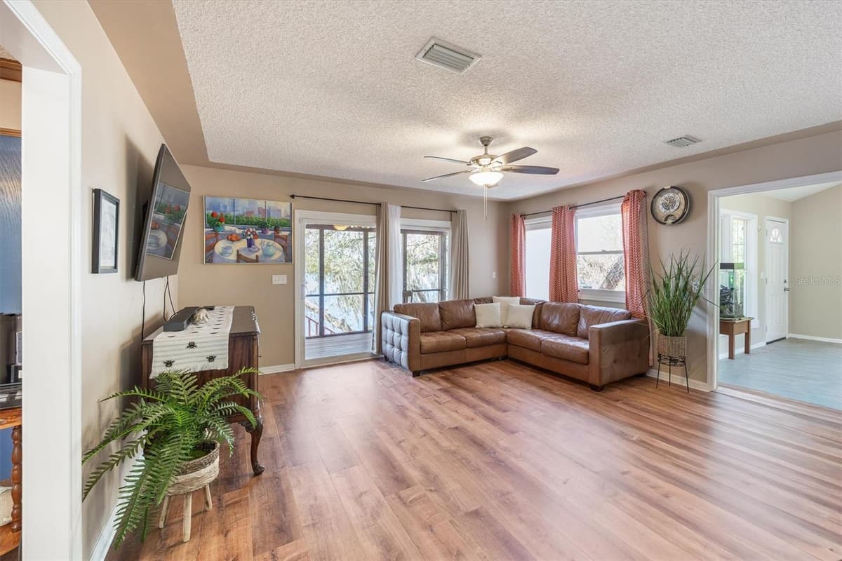 111 KIRBY TRAIL — photo 3 of 96