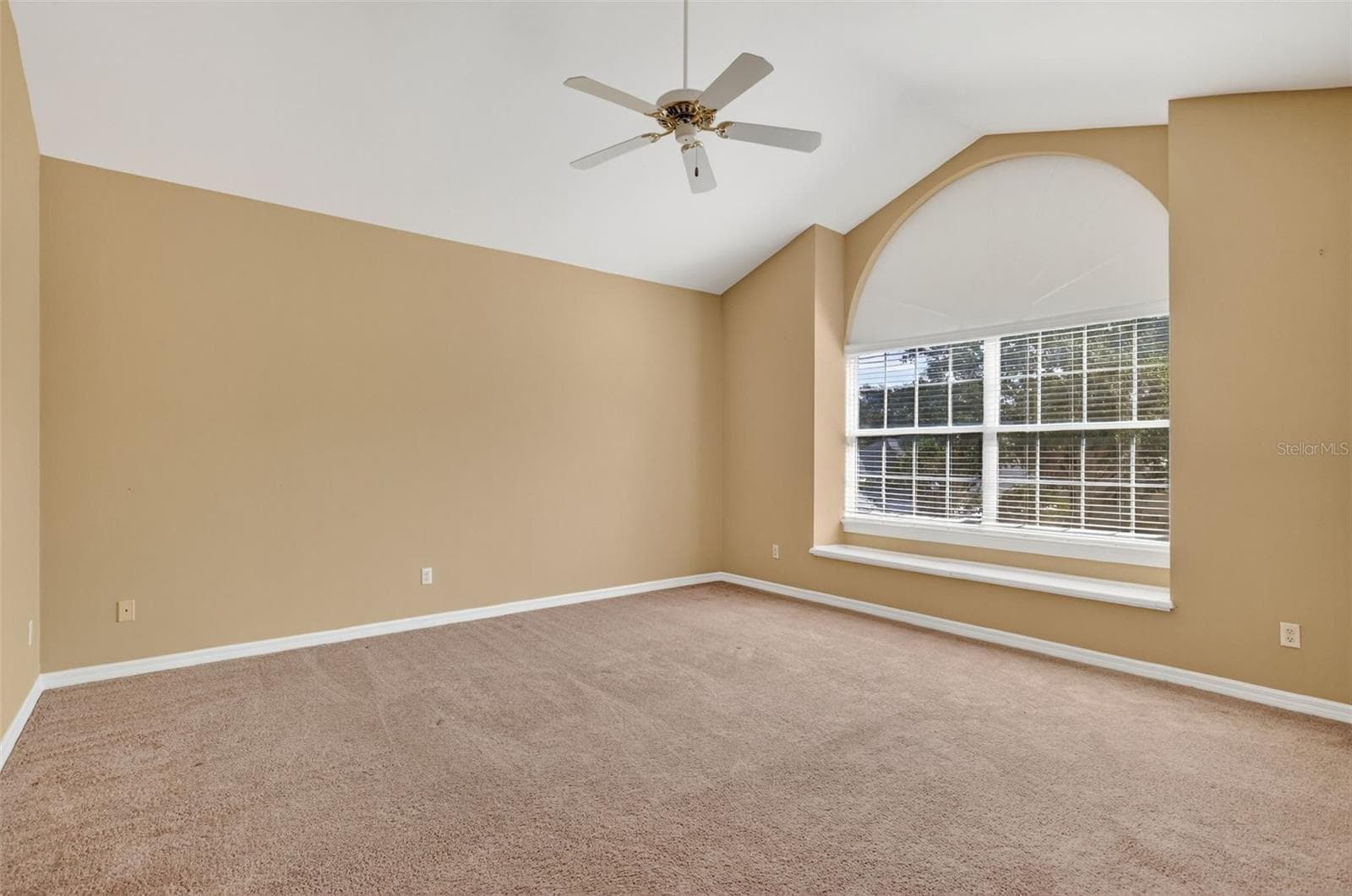 1741 EDGEWATER DRIVE — photo 36 of 61