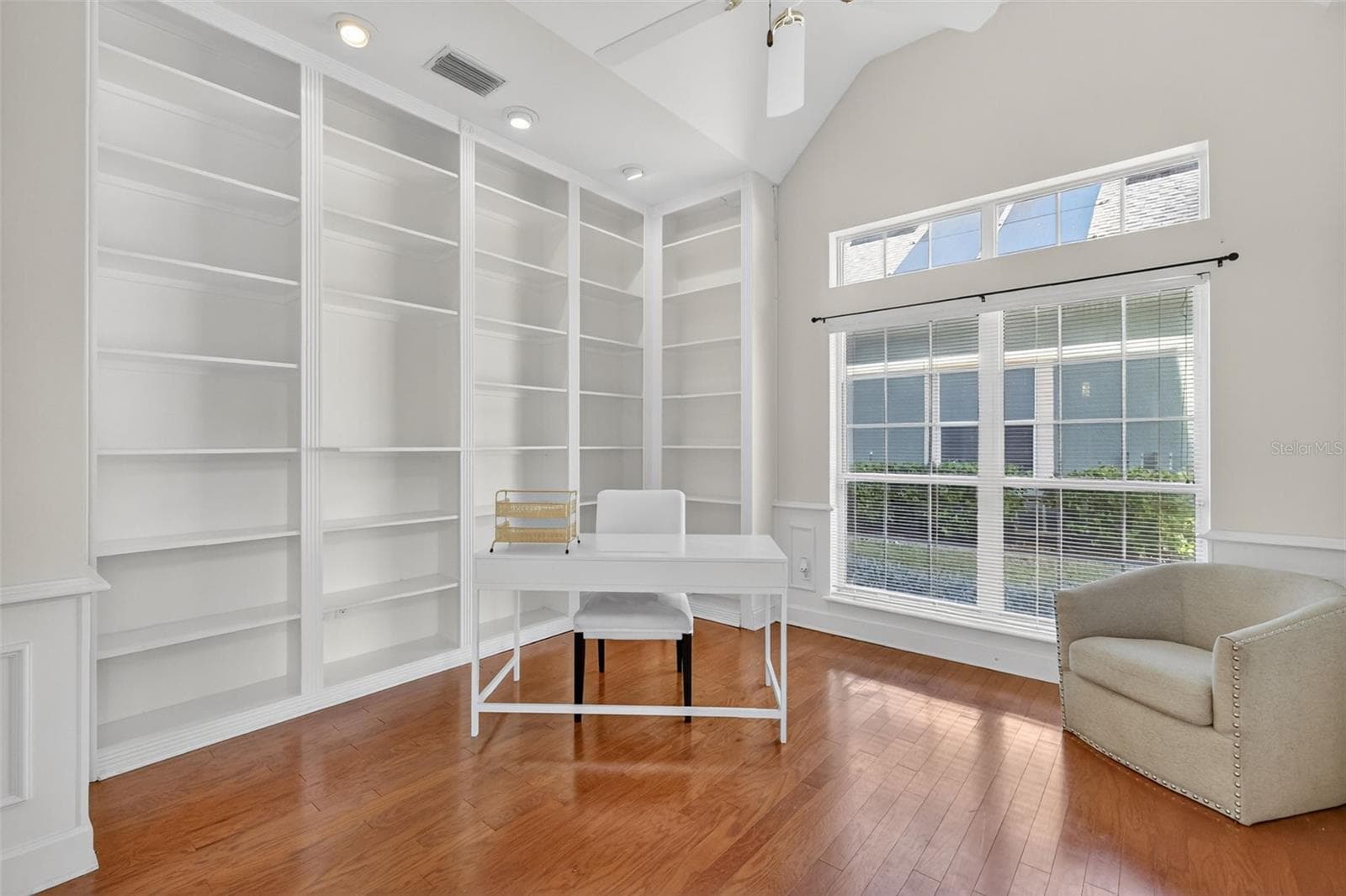 1741 EDGEWATER DRIVE — photo 12 of 61