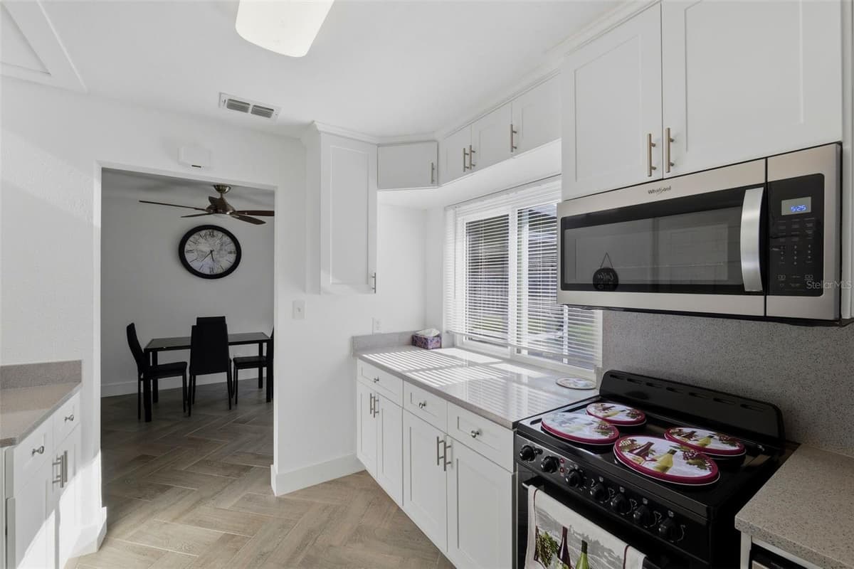 17734 1ST STREET — photo 15 of 33