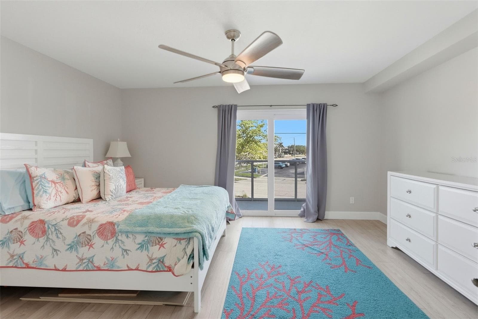 1100 PINELLAS BAYWAY — photo 12 of 46