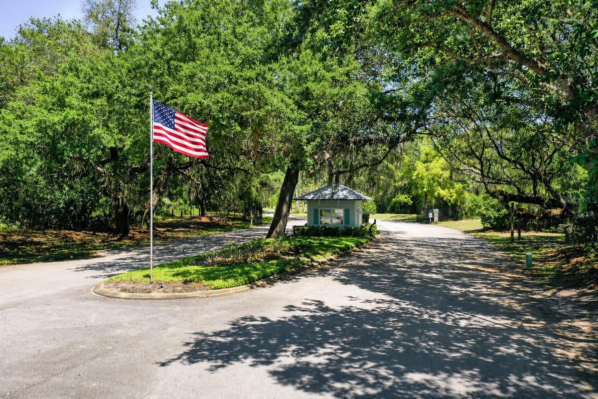 317 WATER LANDING DRIVE — photo 30 of 48
