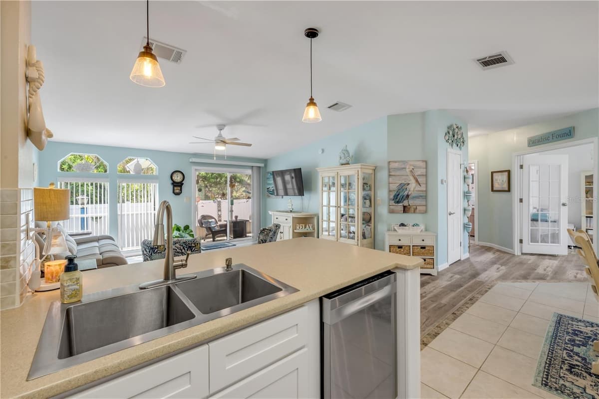 317 WATER LANDING DRIVE — photo 11 of 48