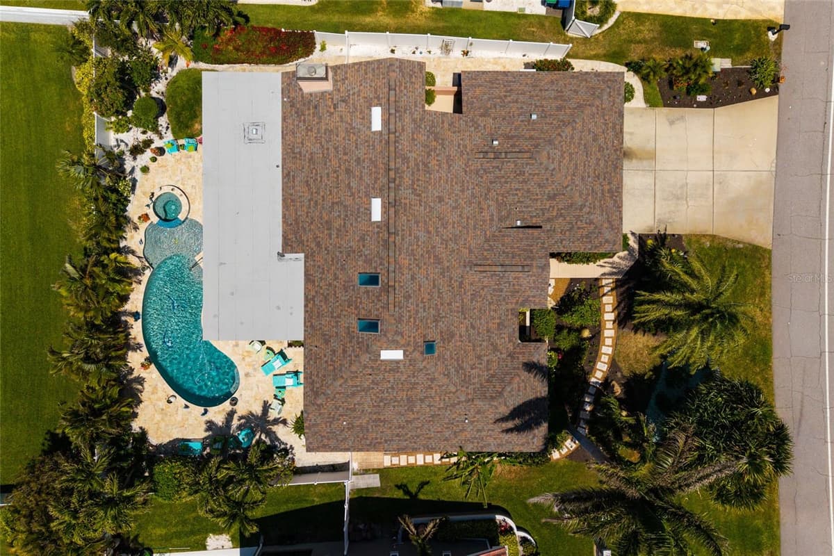 742 MONTE CRISTO BOULEVARD — photo 47 of 60
