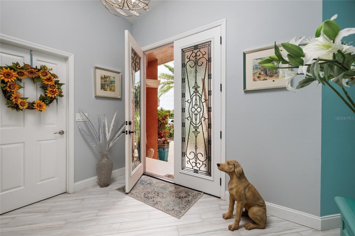 742 MONTE CRISTO BOULEVARD — photo 4 of 60