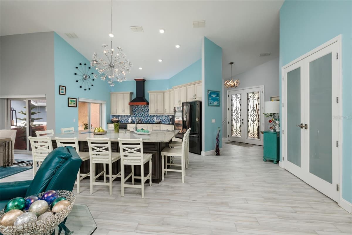 742 MONTE CRISTO BOULEVARD — photo 6 of 60