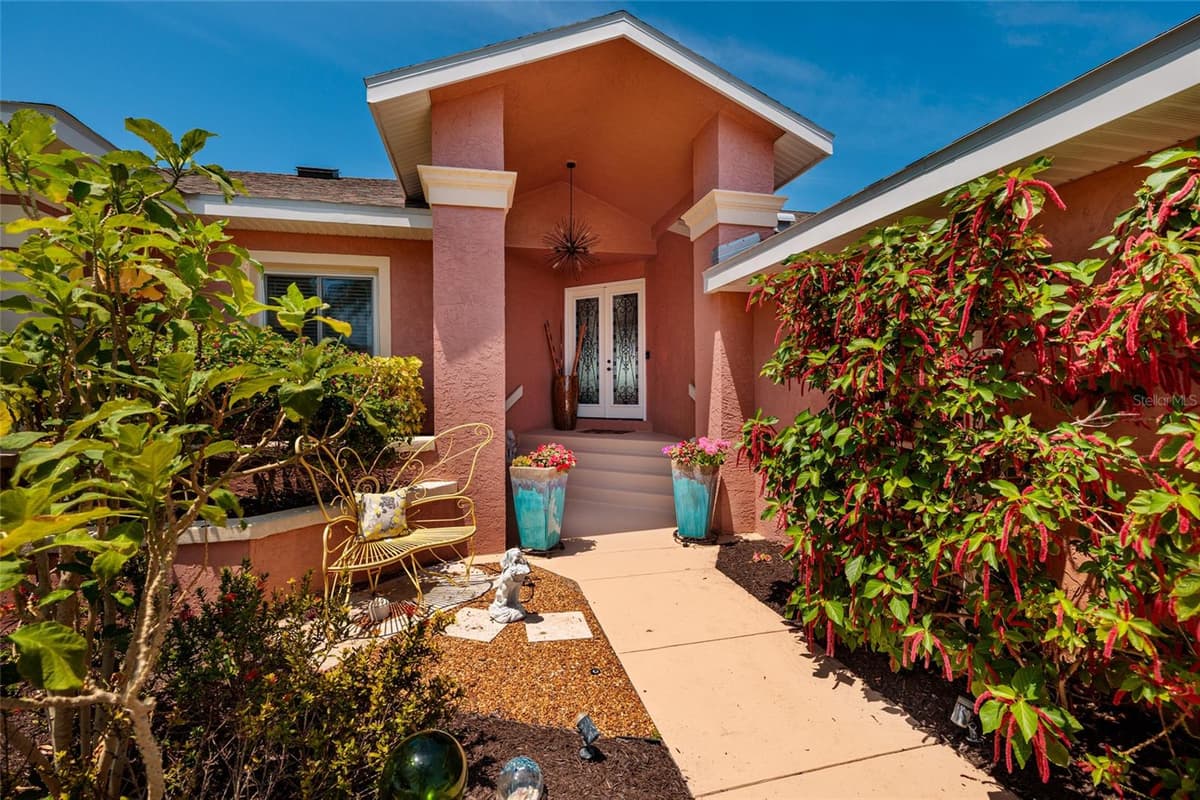 742 MONTE CRISTO BOULEVARD — photo 3 of 60