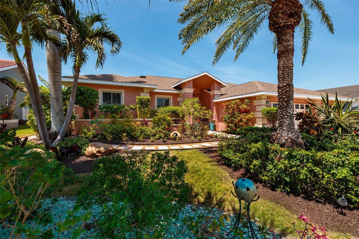 742 MONTE CRISTO BOULEVARD — photo 42 of 60