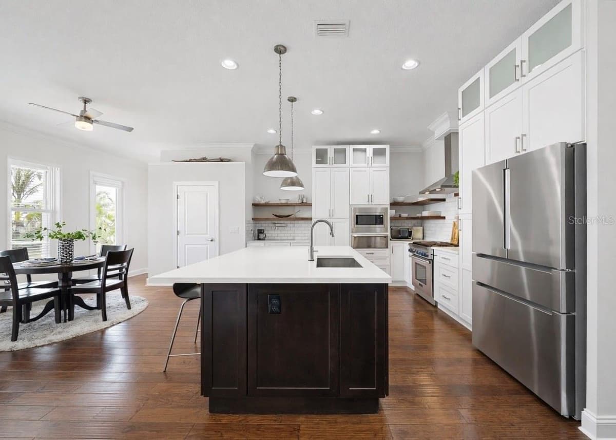 8013 KEY WEST CONCH DRIVE — photo 12 of 100