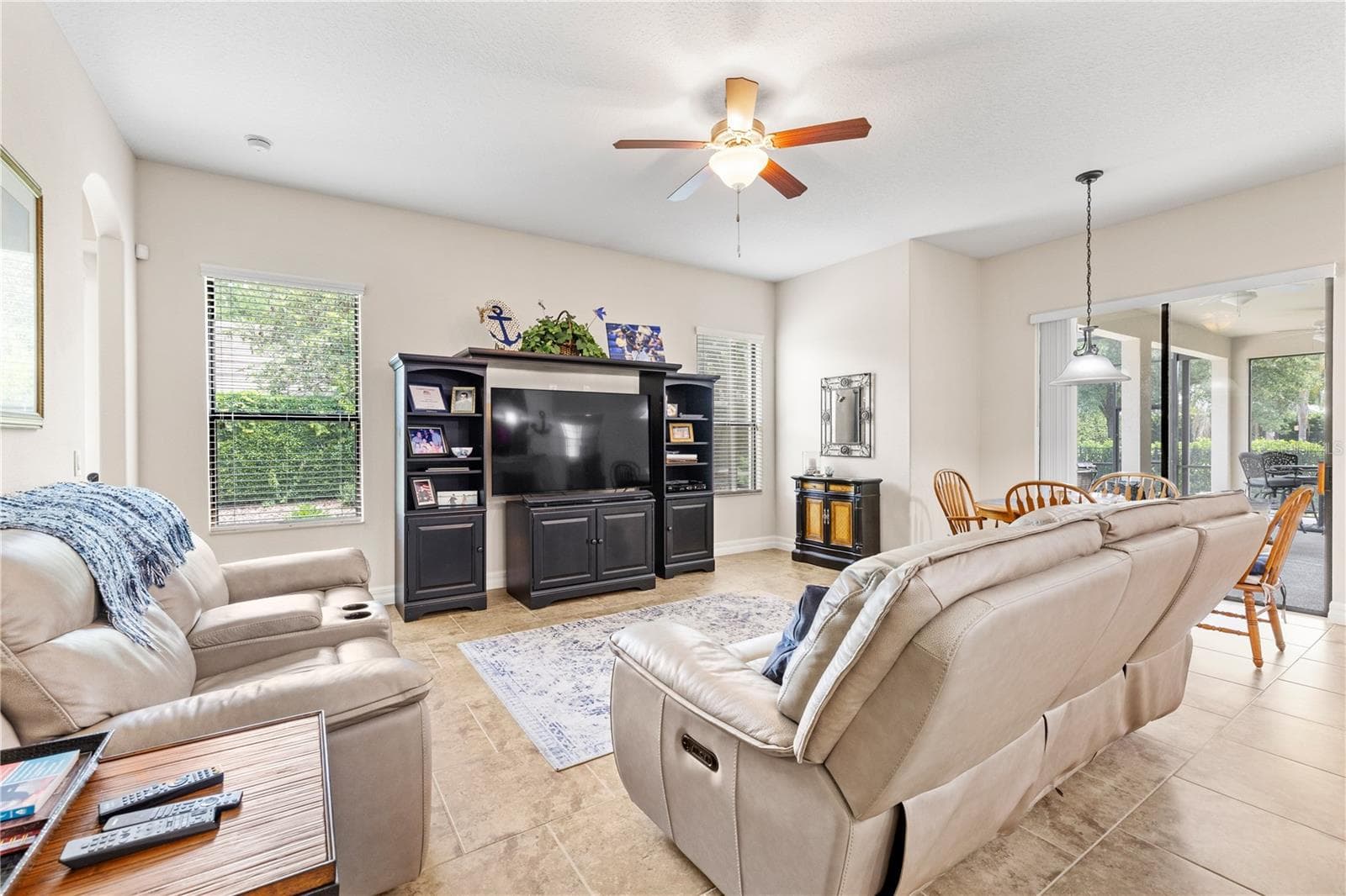 32637 VIEW HAVEN LANE — photo 12 of 73