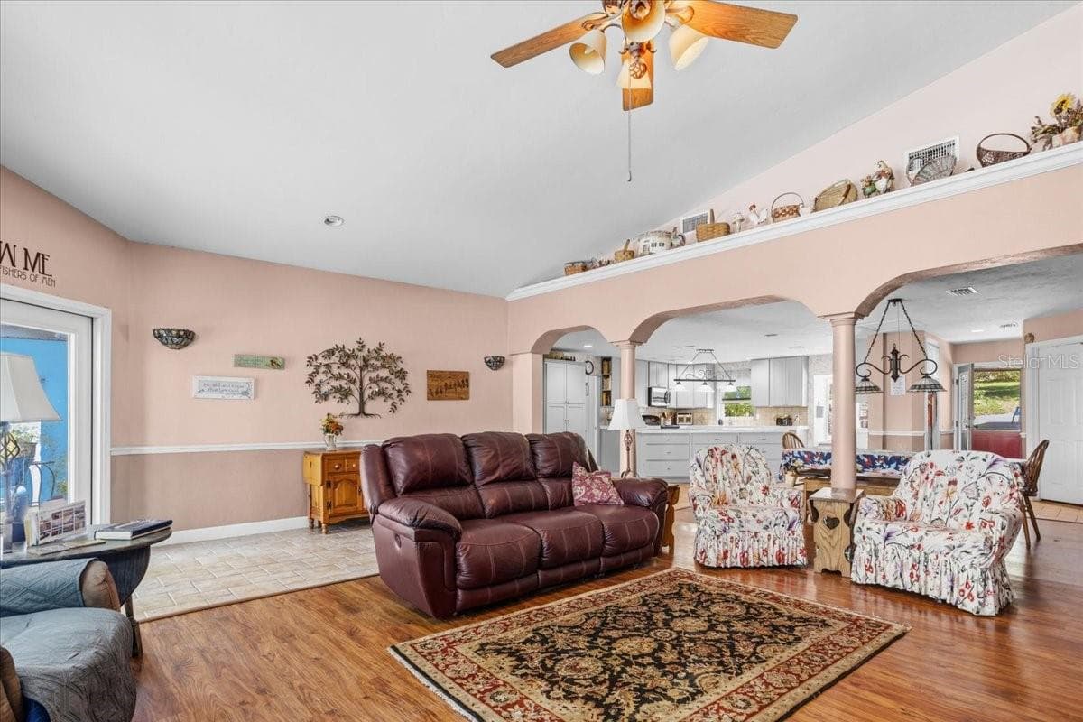 8386 AUSTIN ROAD — photo 16 of 74