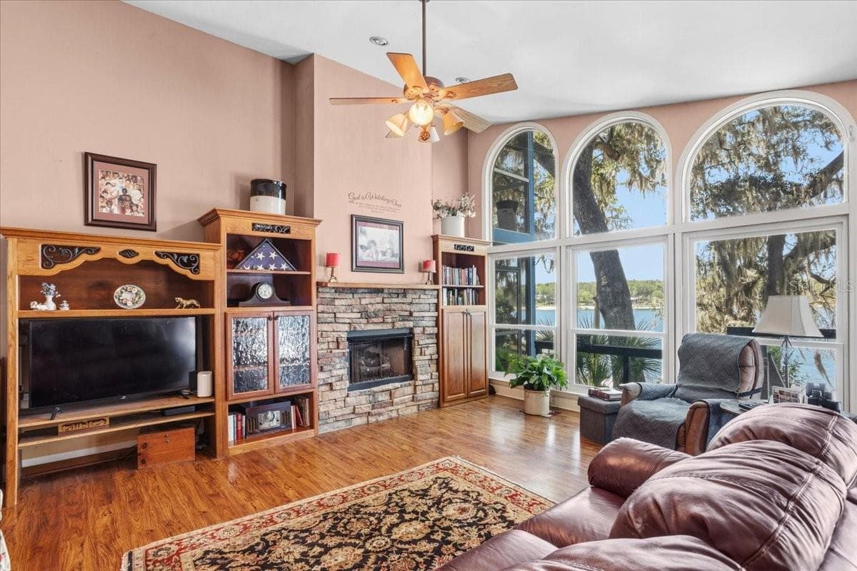 8386 AUSTIN ROAD — photo 13 of 74