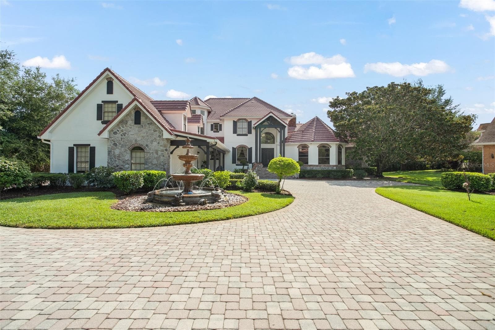 9011 PINNACLE CIRCLE — photo 44 of 53