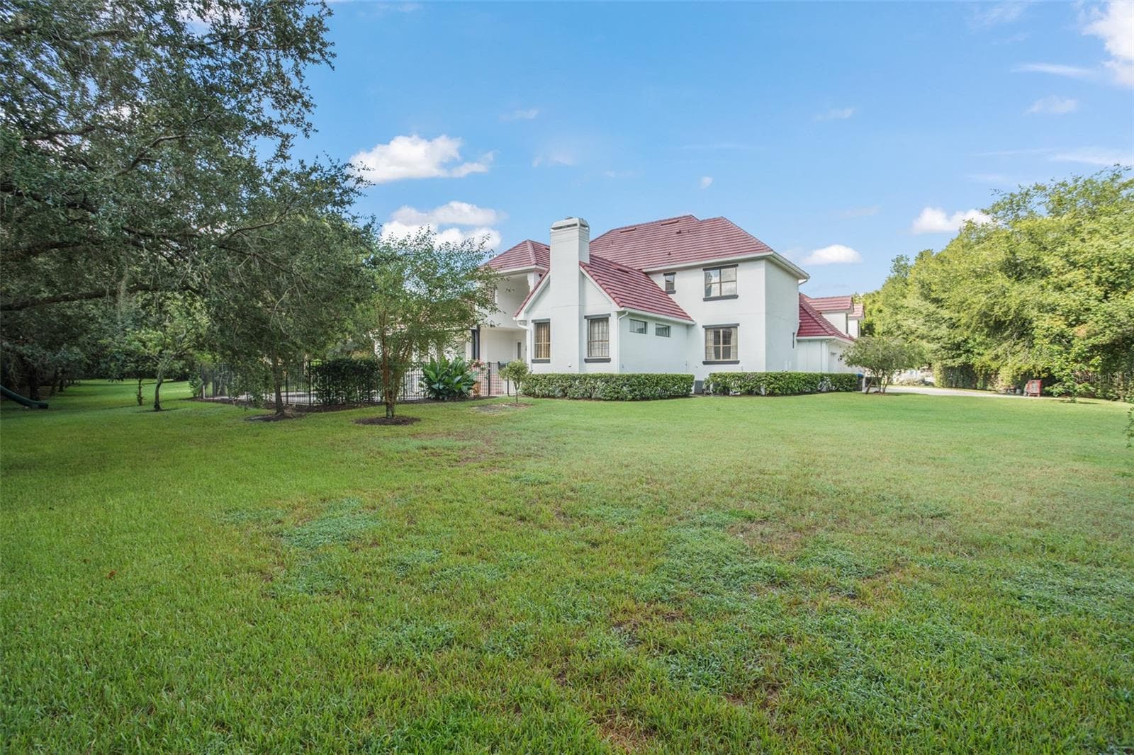 9011 PINNACLE CIRCLE — photo 42 of 53