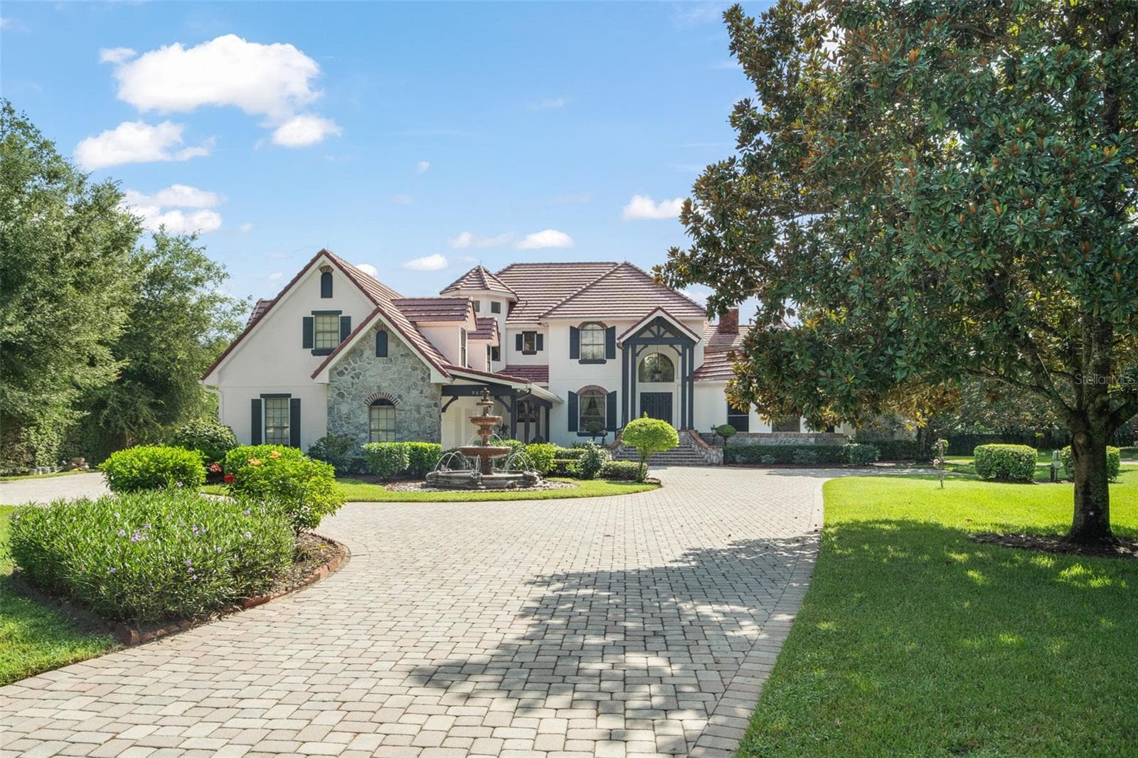 9011 PINNACLE CIRCLE — photo 46 of 53