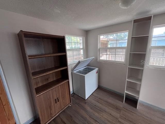 356 CLIFTON AVENUE — photo 15 of 17
